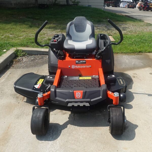 Husqvarna Z248F Special Edition Zero Turn Mower 21.5HP Kawasaki (Scratch and Dent 1344)