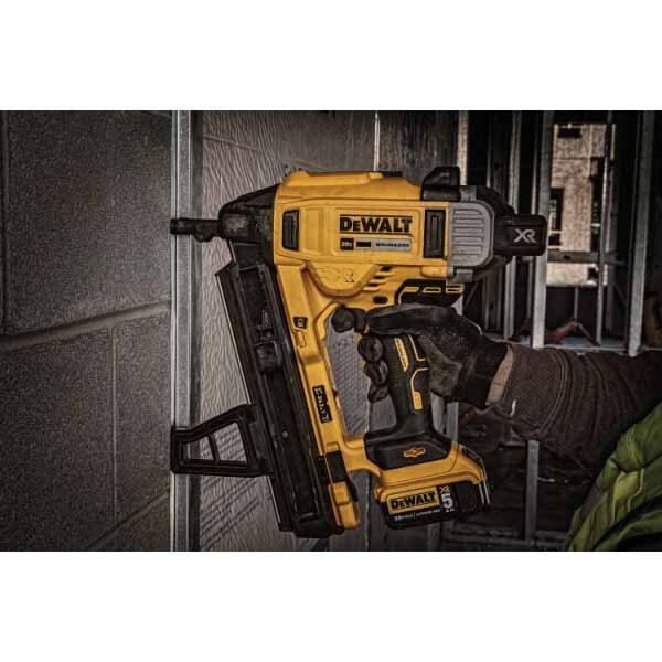DeWalt-DCN890P2_06