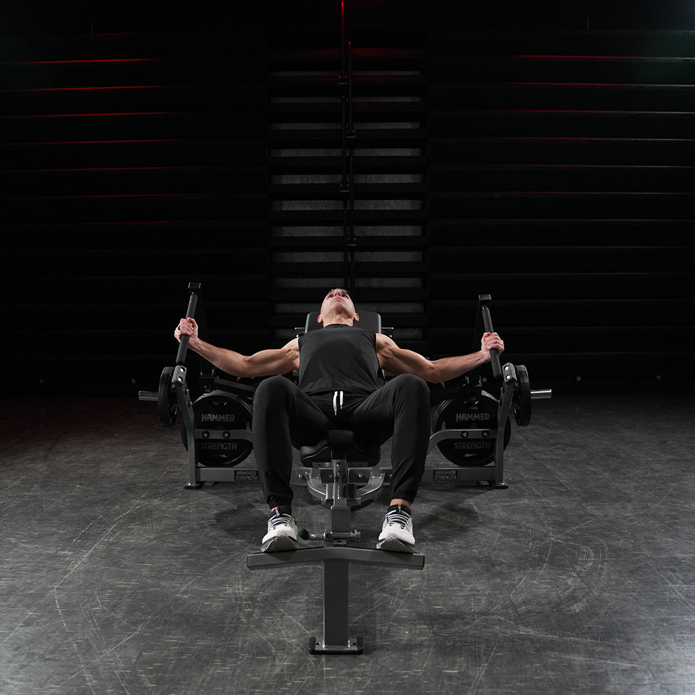 Hammer_Strength_-_Plate_Loaded_-_Super_Fly_PL-FLY_33__mr