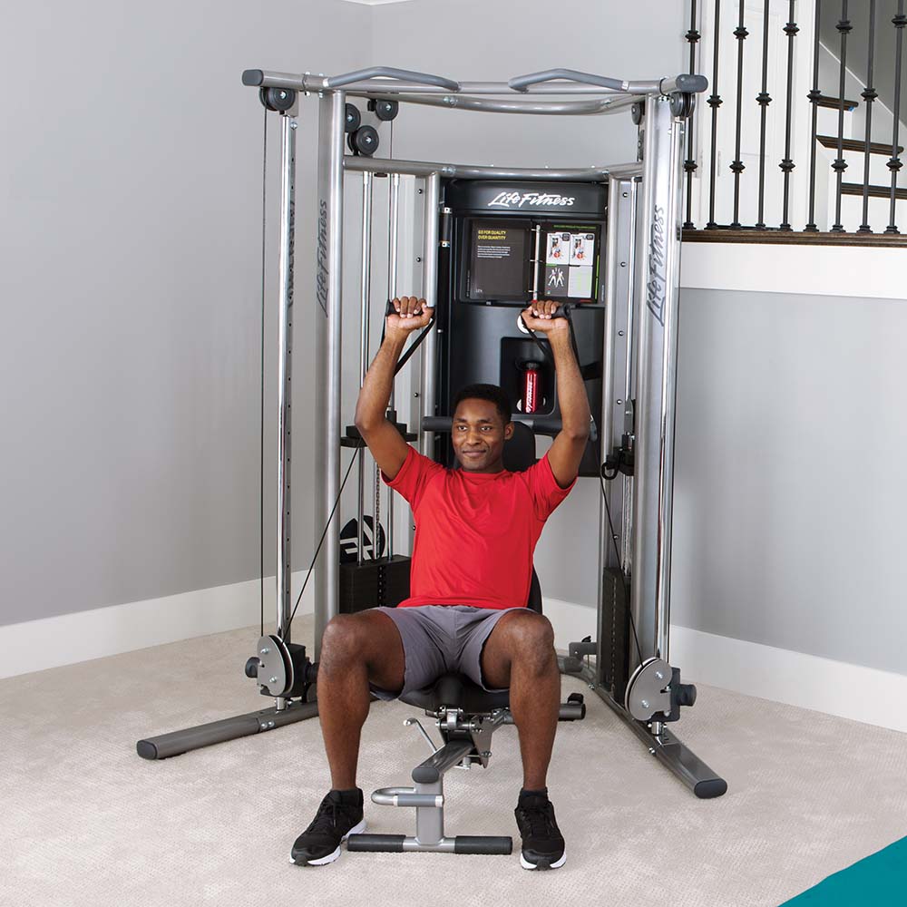 g7-home-gym-life-fitness-man-exercising